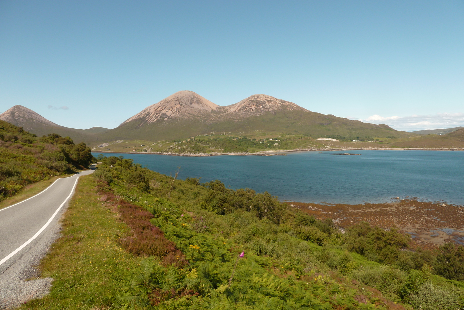 รูปถ่าย อังกฤษ(United Kingdom) เกาะสกาย(Skye) เทือกเขาคูลิน(The Cuillin) 2011-07 62