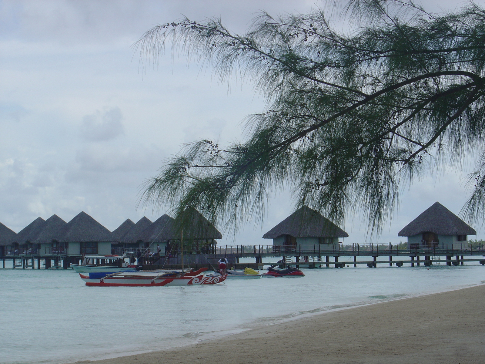 รูปถ่าย เฟรนช์โพลี่นีเซีย(Polynesia) โรงแรมเลอเมอริเดียน โบราโบรา(Meridien Bora Bora Hotel) 2006-04 155