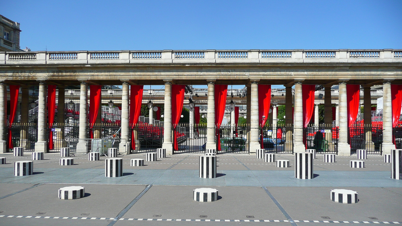 รูปถ่าย ฝรั่งเศส(France) ปารีส(Paris) พระราชวังปาแลรัวยาล(Palais Royal) 2007-08 40