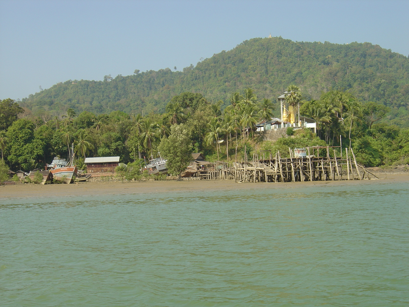รูปถ่าย พม่า(Myanmar) มะริด(Myeik (Mergui)) 2005-01 24