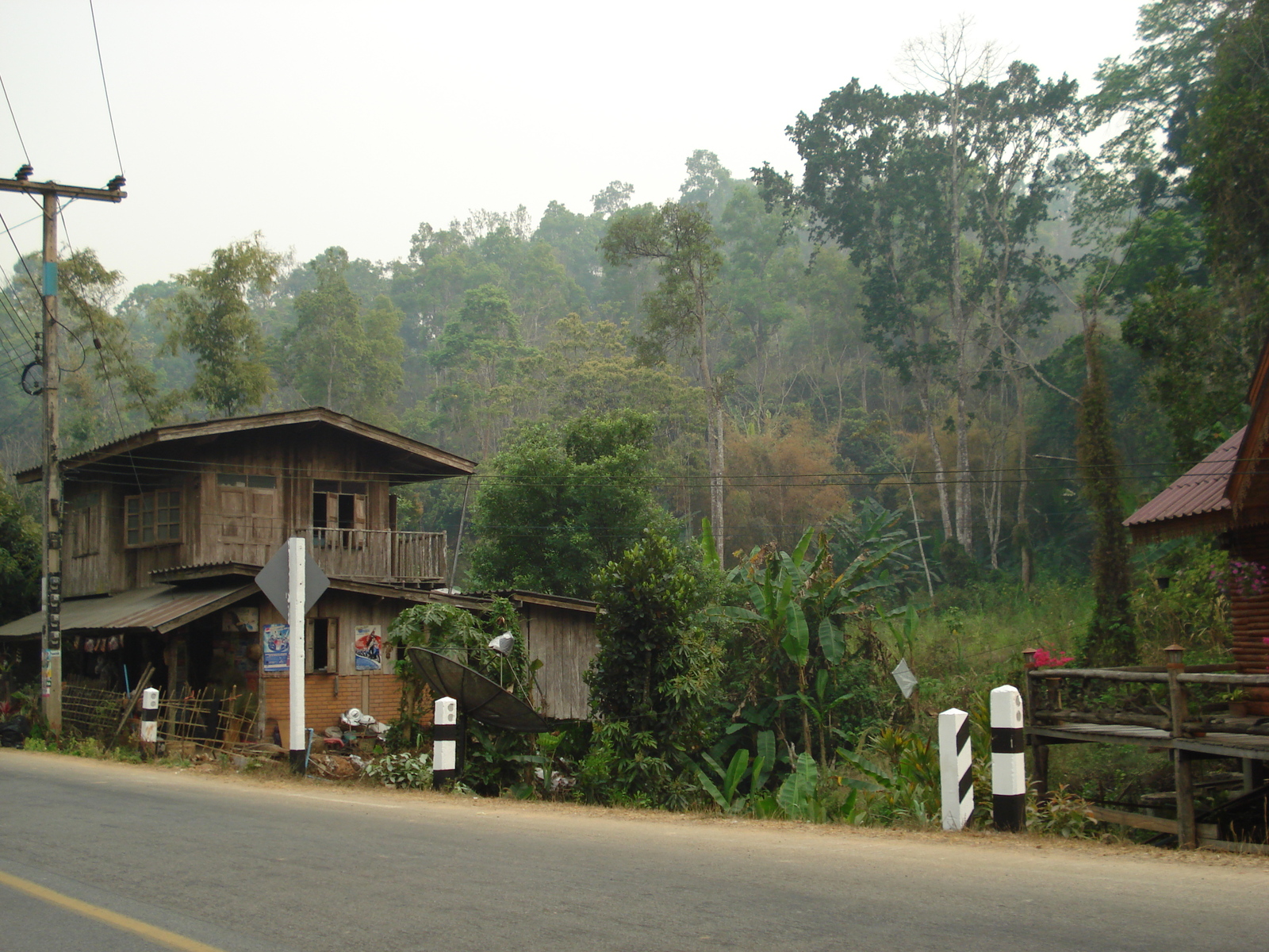 รูปถ่าย ไทย(Thailand) ถนนจากเชียงใหม่ไปปาย(Chiang Mai to Pai road) 2007-02 26