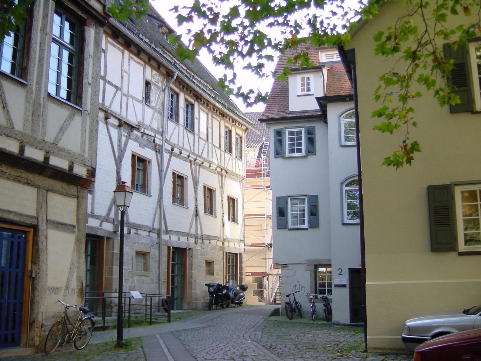รูปถ่าย เยอรมนี(Germany) ทูบินเกน(Tubingen) 2001-10 21