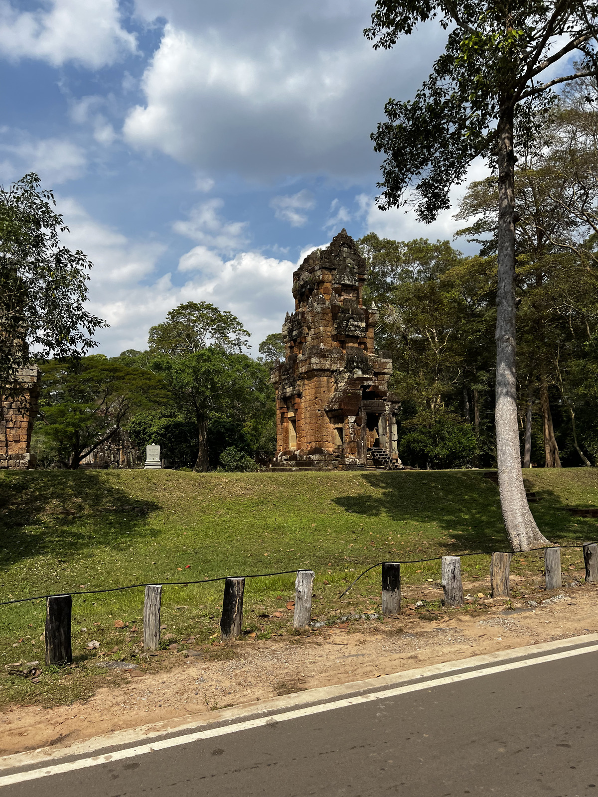 รูปถ่าย กัมพูชา(Cambodia) เสียมราฐ(Siem Reap) นครธม(Angkor Thom) 2023-01 15