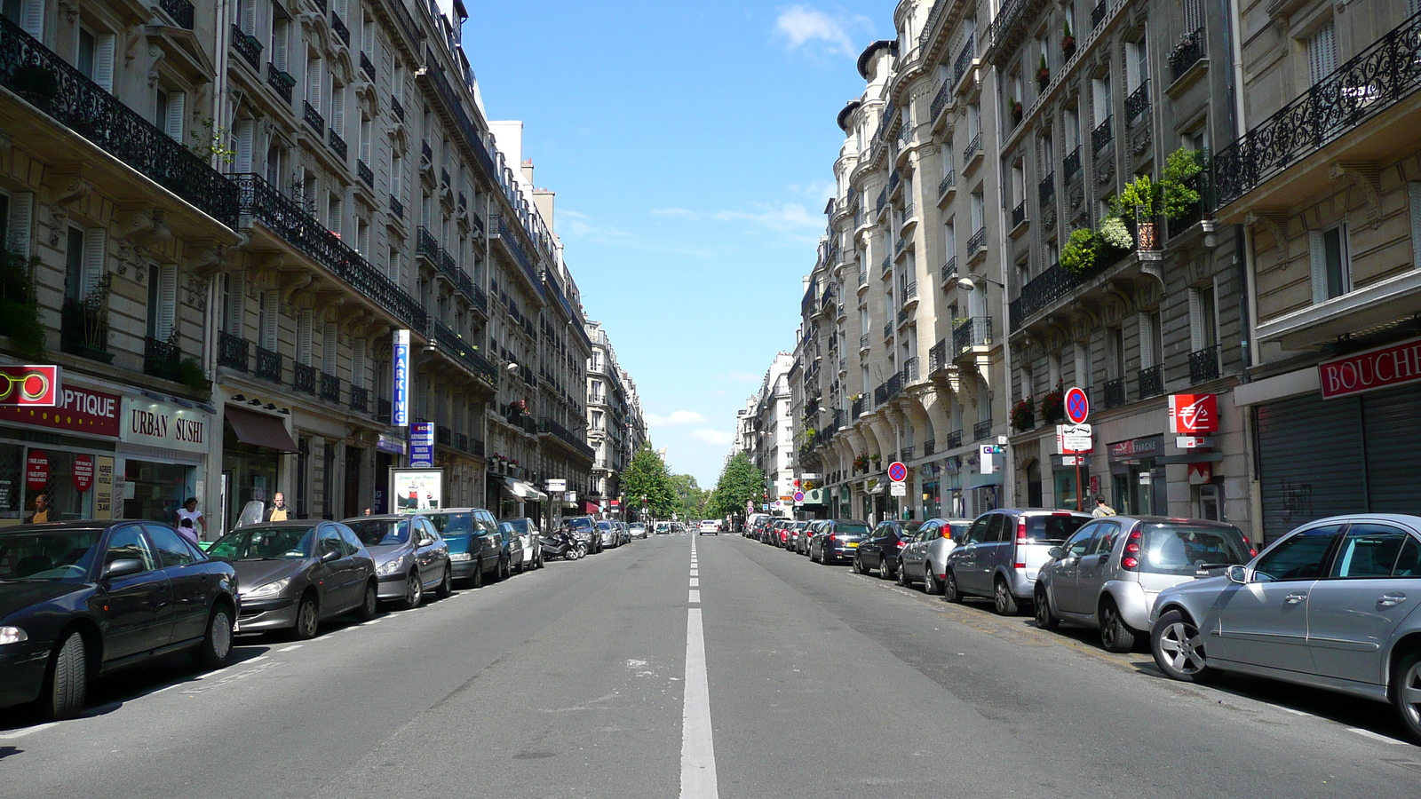 รูปถ่าย ฝรั่งเศส(France) ปารีส(Paris) คุ้มที่ 17 (17th Arrondissement) ถนนฌูฟรัว-ดาบ็อง(Rue Jouffroy d'Abbans) 2007-05 2