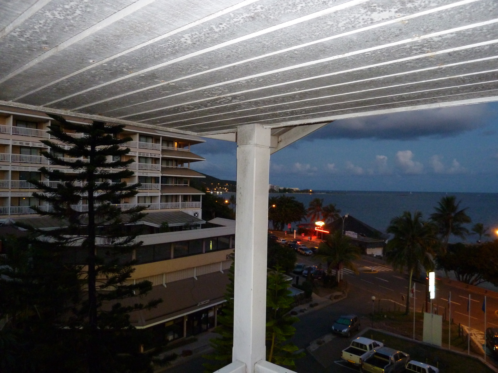 รูปถ่าย นิวแคลิโดเนีย(New Caledonia) โรงแรมเลอเซิร์ฟ นูเมอา(Le Surf Hotel Noumea) 2010-05 5
