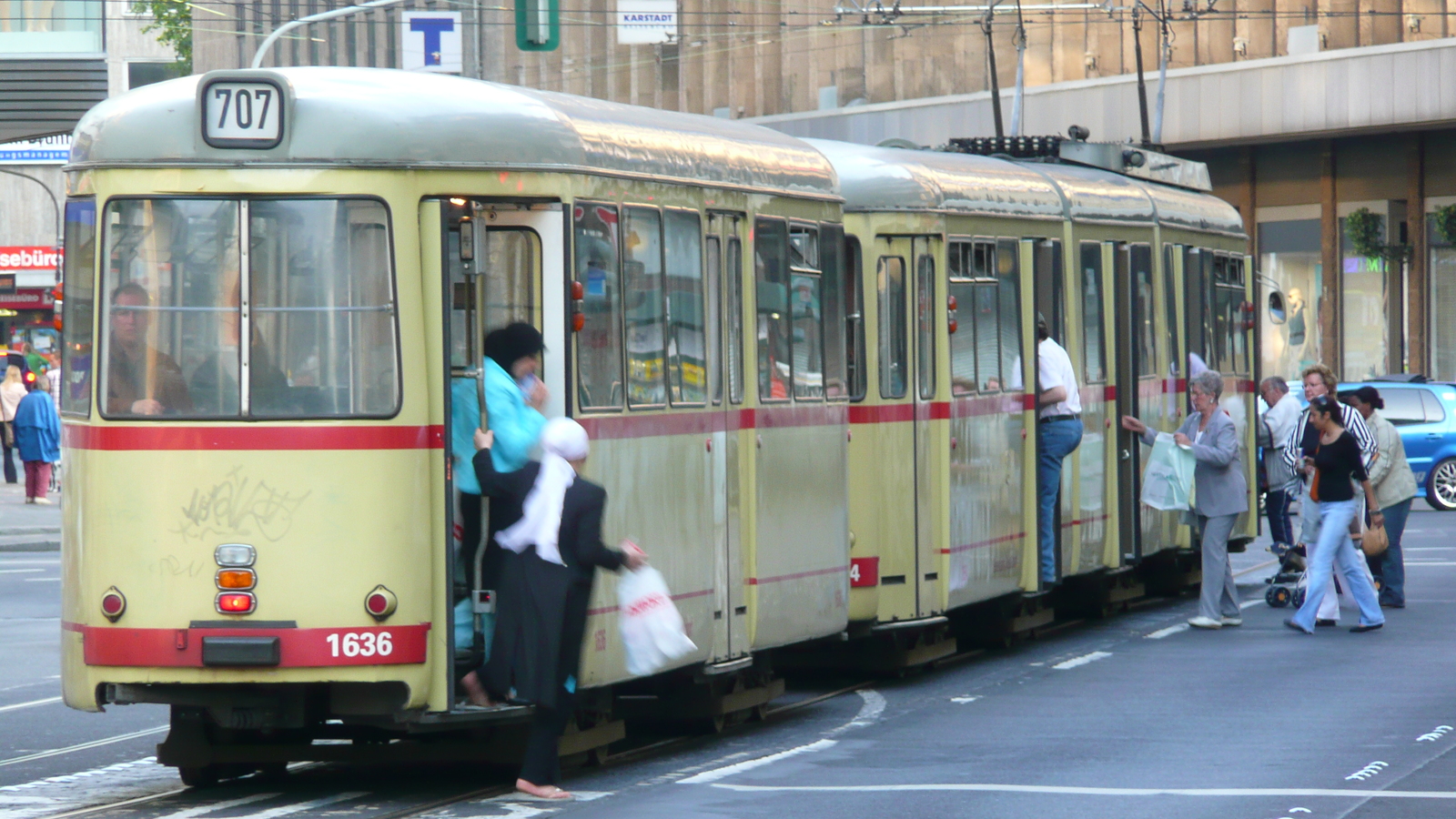 รูปถ่าย เยอรมนี(Germany) ดัสเซลดอร์ฟ(Dusseldorf) 2007-05 91
