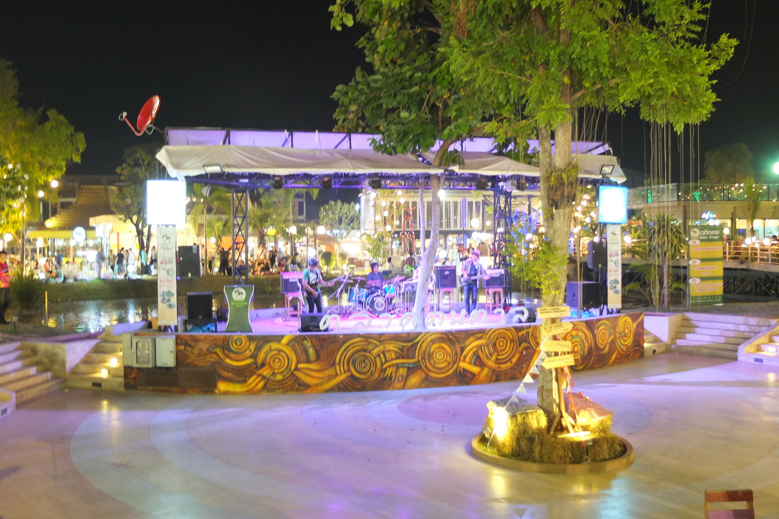 รูปถ่าย ไทย(Thailand) ขอนแก่น(Khon Kaen) 2012-12 21
