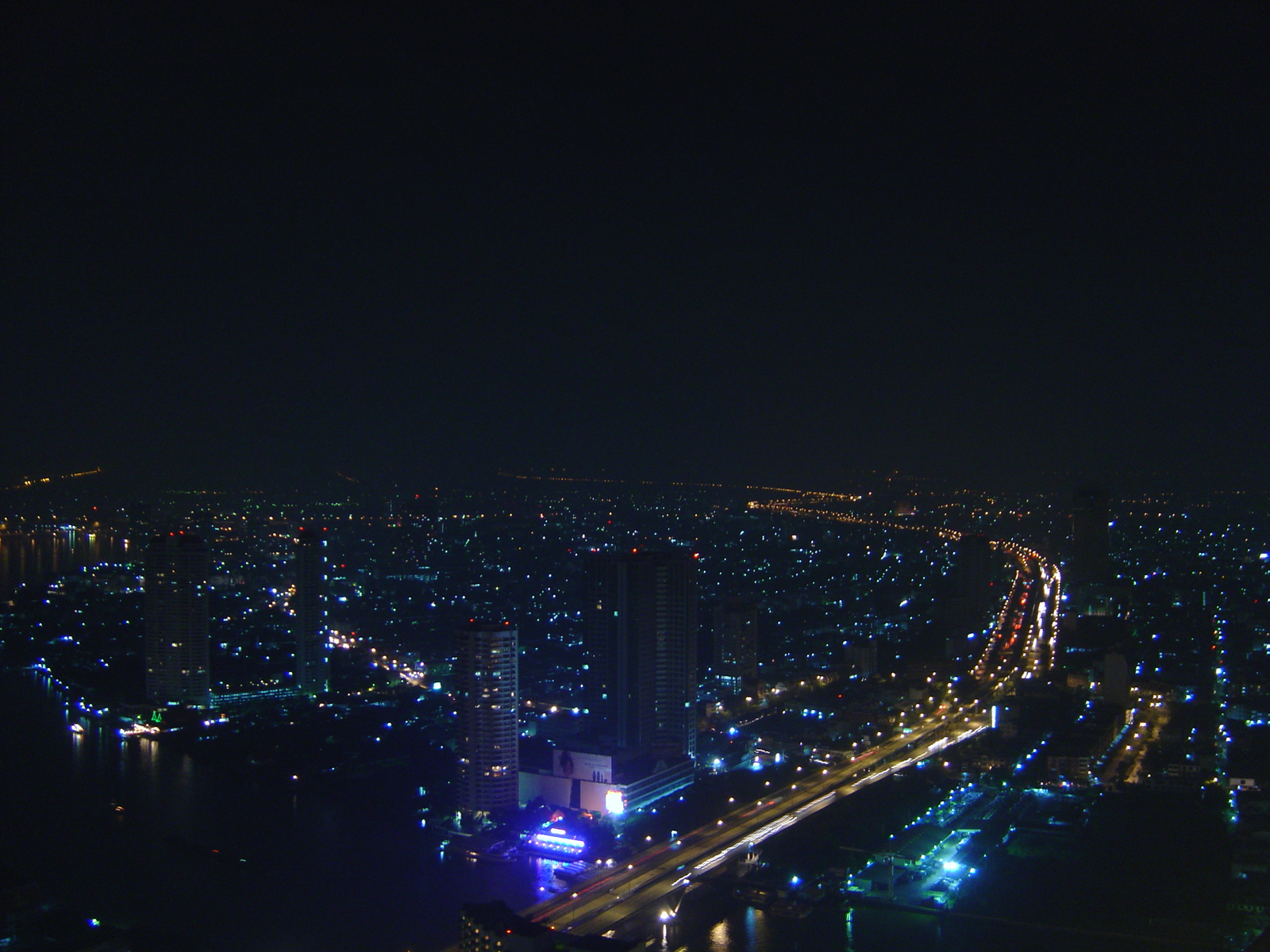 รูปถ่าย ไทย(Thailand) กรุงเทพมหานคร(Bangkok) ตึกใบหยก(State Tower) 2005-11 5