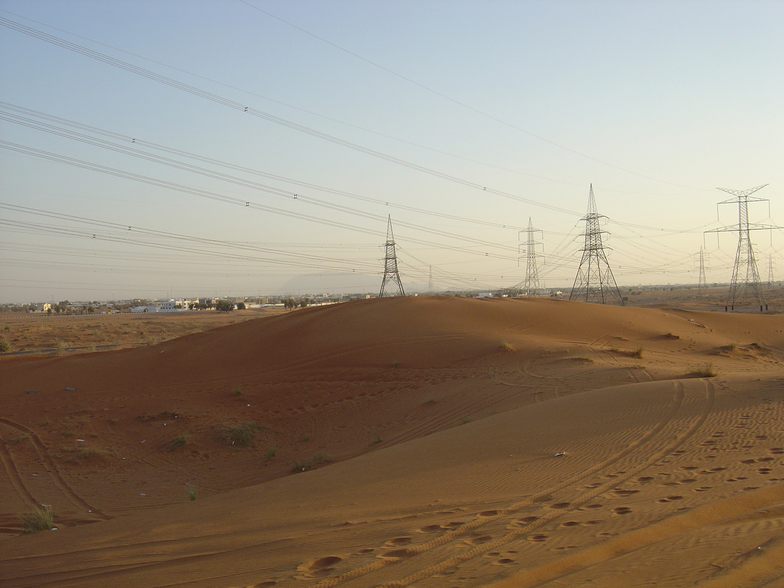 รูปถ่าย สหรัฐอาหรับเอมิเรตส์(United Arab Emirates) อาเลอิน(Al Ain) ทะเล(Desert) 2005-11 24