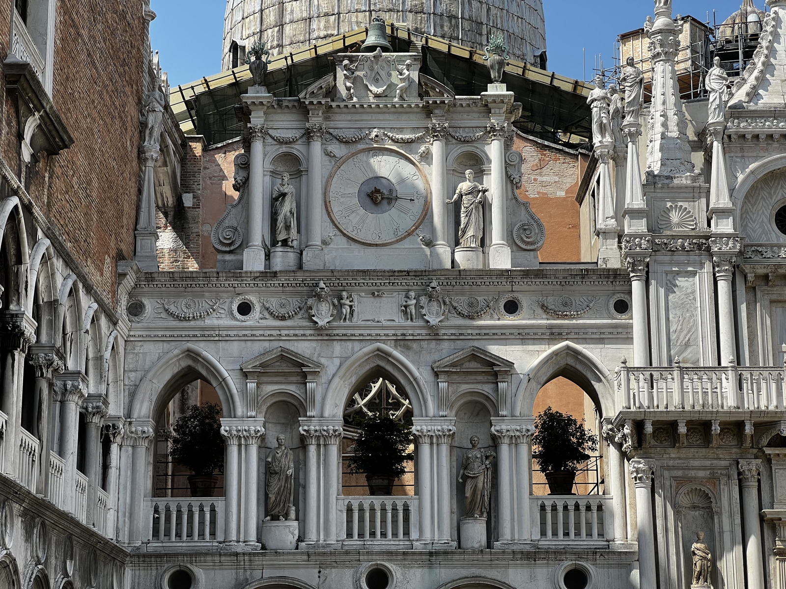 รูปถ่าย อิตาลี(Italy) เวนีส(Venice) พระราชวังดอจ (ปาลัซโซดูกาเล)(Doge's Palace (Palazzo Ducale)) 2022-05 193