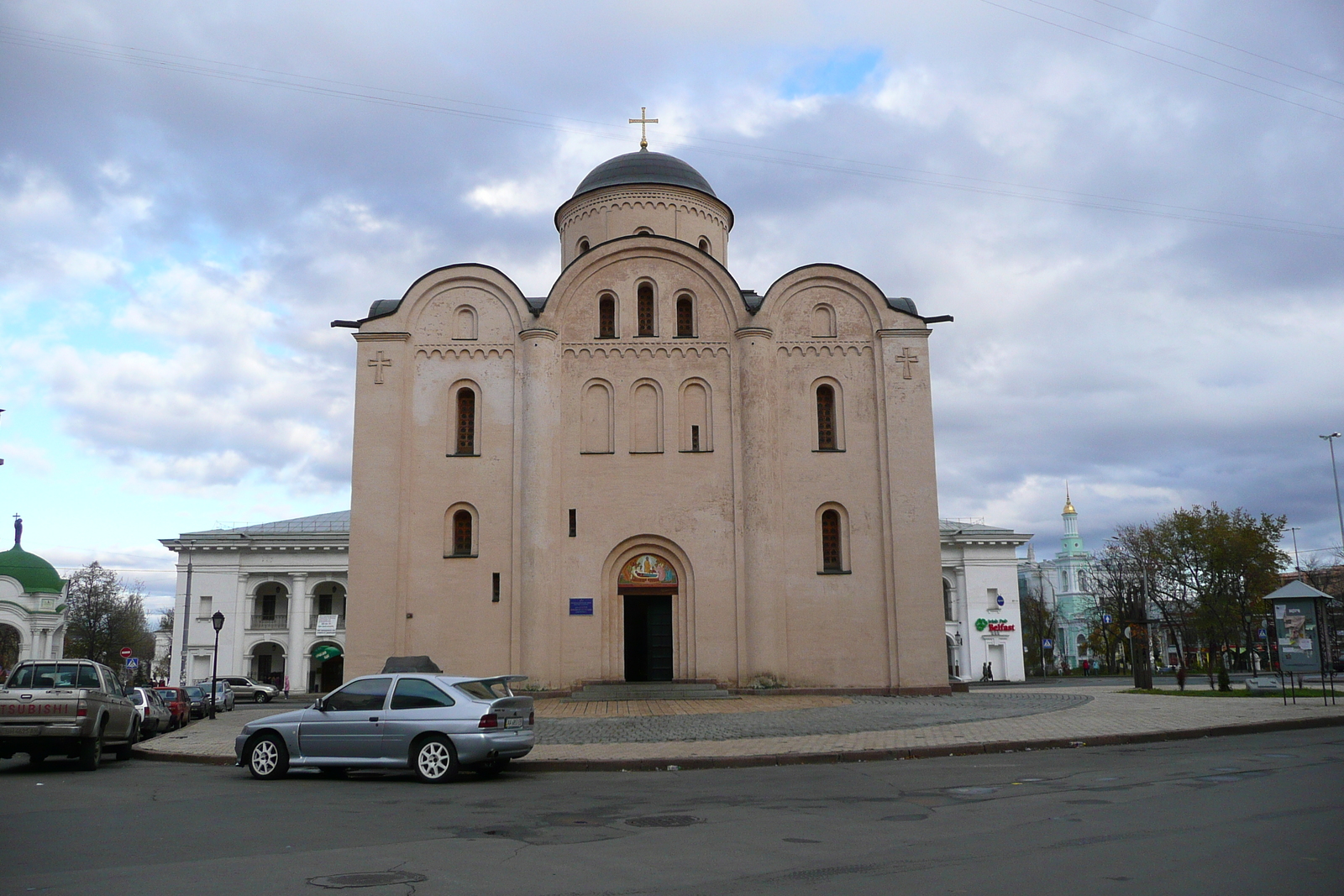 รูปถ่าย ยูเครน(Ukraine) เคียฟ(Kiev) ปอดิลด้านตะวันตก(Podil West) 2007-11 10