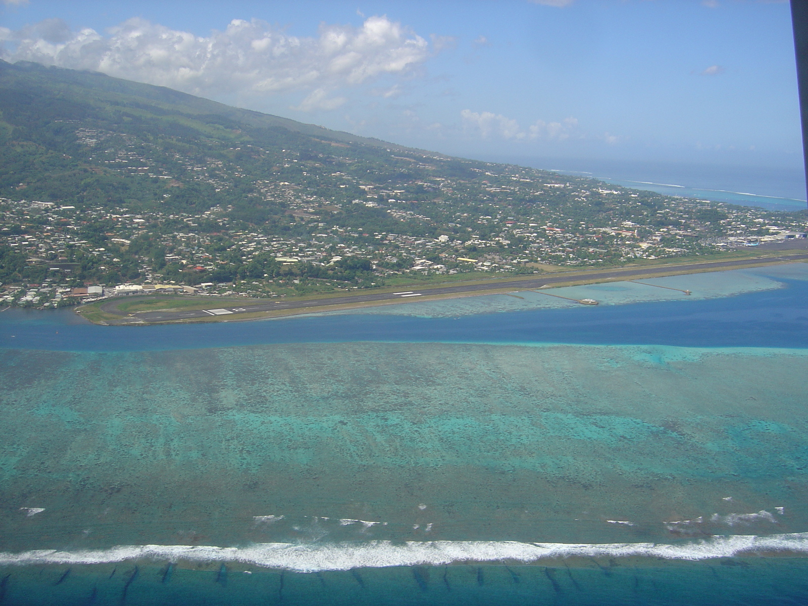 รูปถ่าย เฟรนช์โพลี่นีเซีย(Polynesia) ตาฮิติ(Tahiti) 2006-04 11