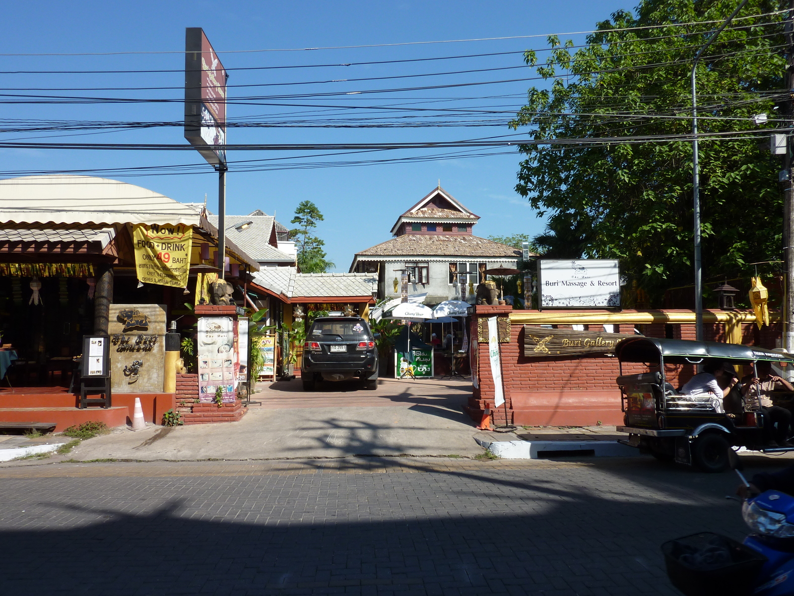 รูปถ่าย ไทย(Thailand) เชียงใหม่(Chiang Mai) ถนนราชดำเนิน(Rachadamnoen road) 2009-12 42