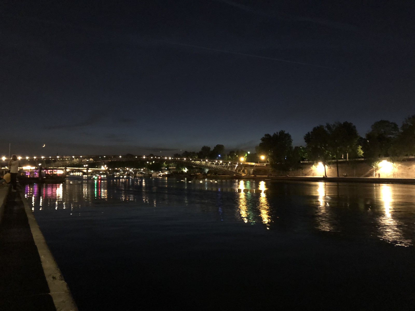 รูปถ่าย ฝรั่งเศส(France) ปารีส(Paris) แม่น้ำแซน(Seine river) 2020-06 2