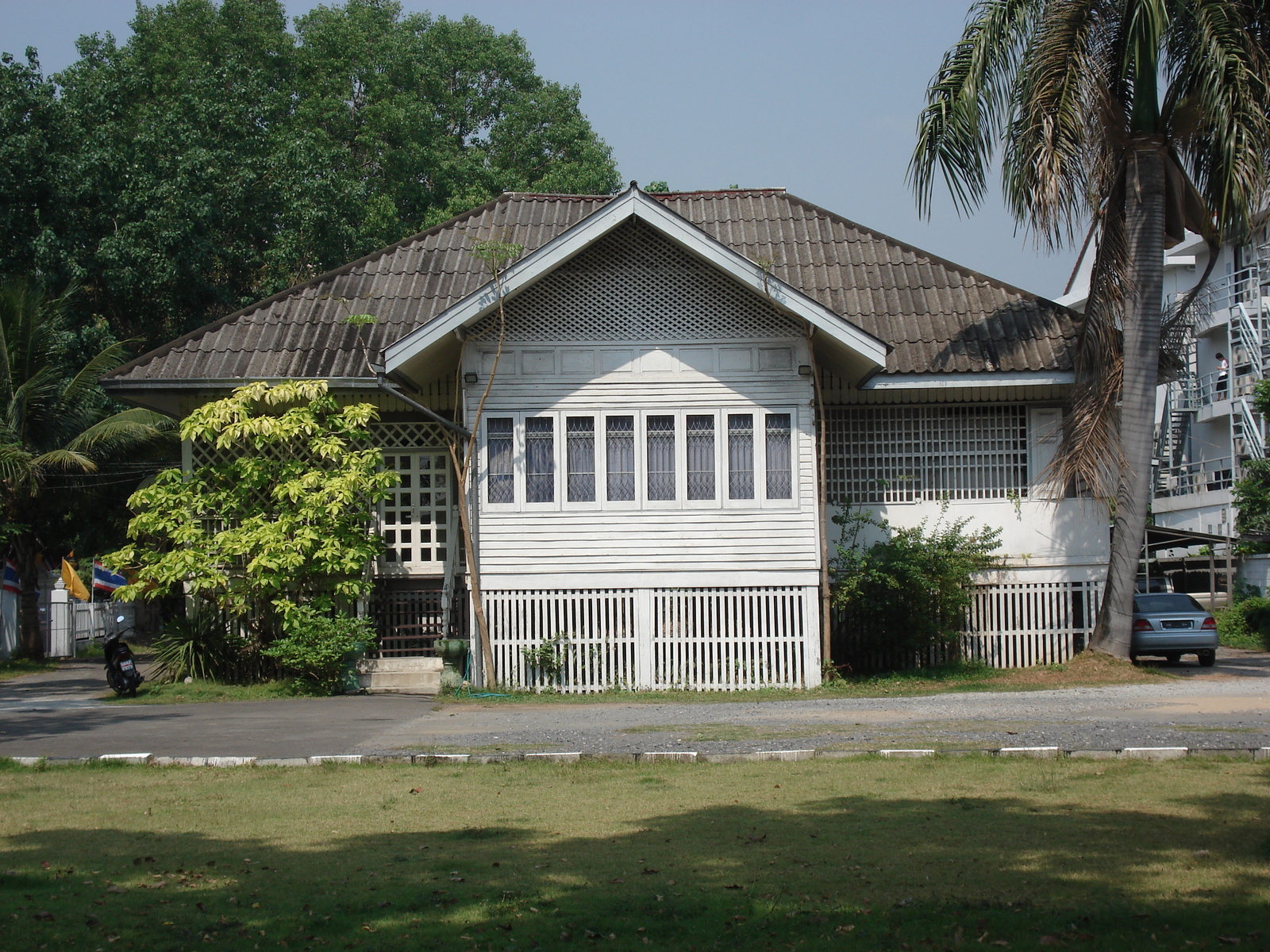 รูปถ่าย ไทย(Thailand) เชียงใหม่(Chiang Mai) ข้างในคุเมืองเชียงใหม่(Inside Canal) 2006-04 16