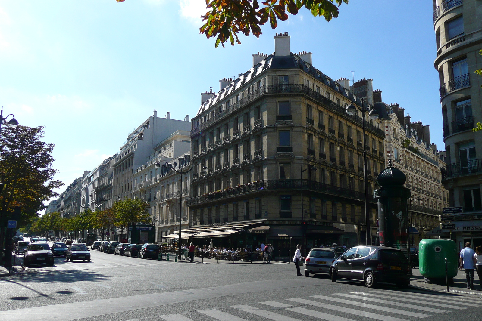 รูปถ่าย ฝรั่งเศส(France) ปารีส(Paris) ถนนโอช(Avenue Hoche) 2007-09 19