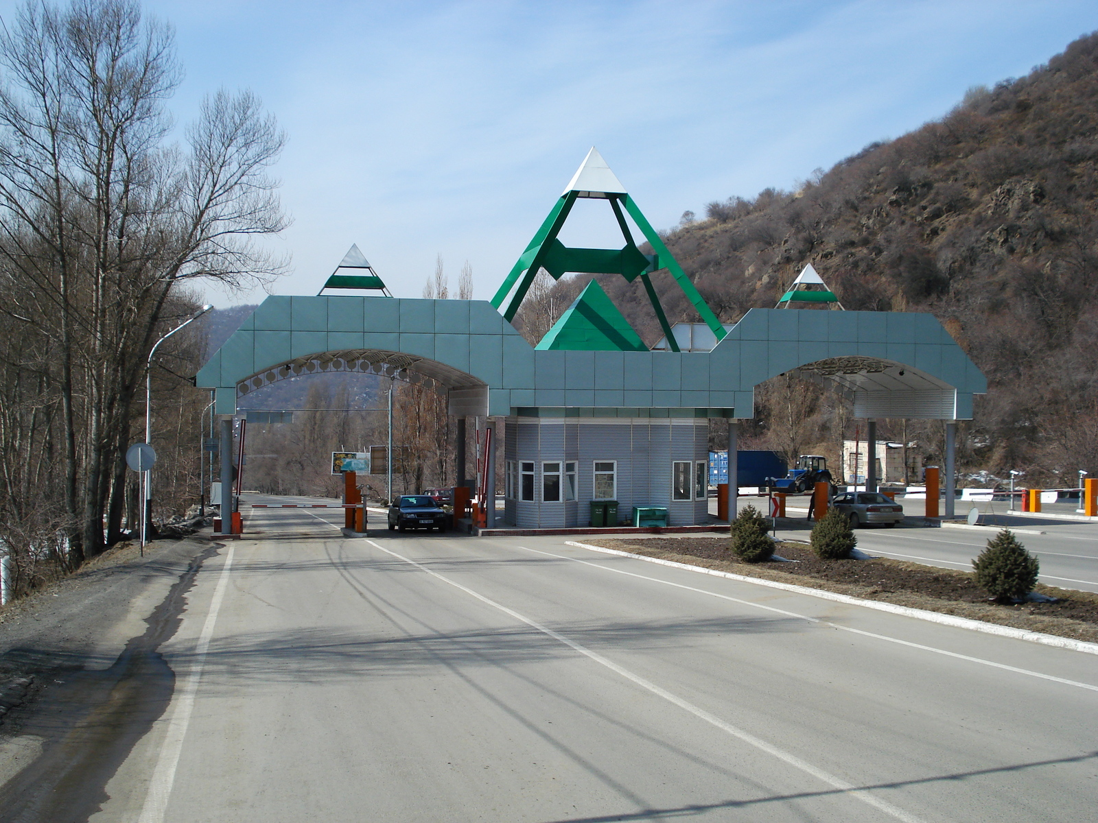รูปถ่าย คาซัคสถาน(Kazakhstan) ซิมบูแลค(Shymbulak) 2007-03 17