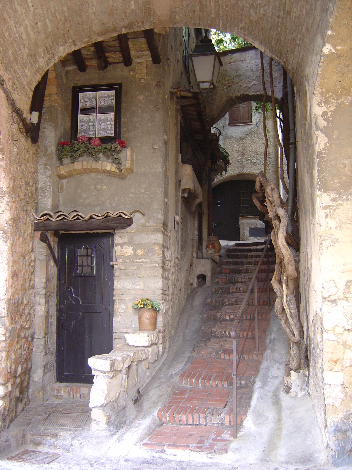 รูปถ่าย ฝรั่งเศส(France) โอต์-เดอ-คาญ(Les Hauts de Cagnes) 2006-01 9