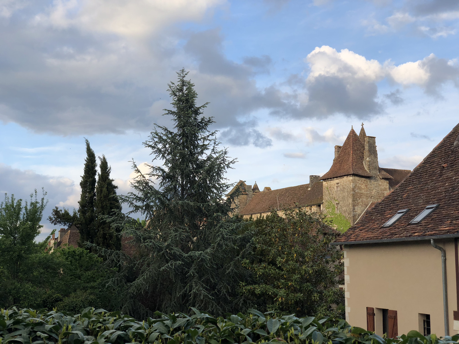 รูปถ่าย ฝรั่งเศส(France) กาเรนนัก(Carennac) 2018-04 78