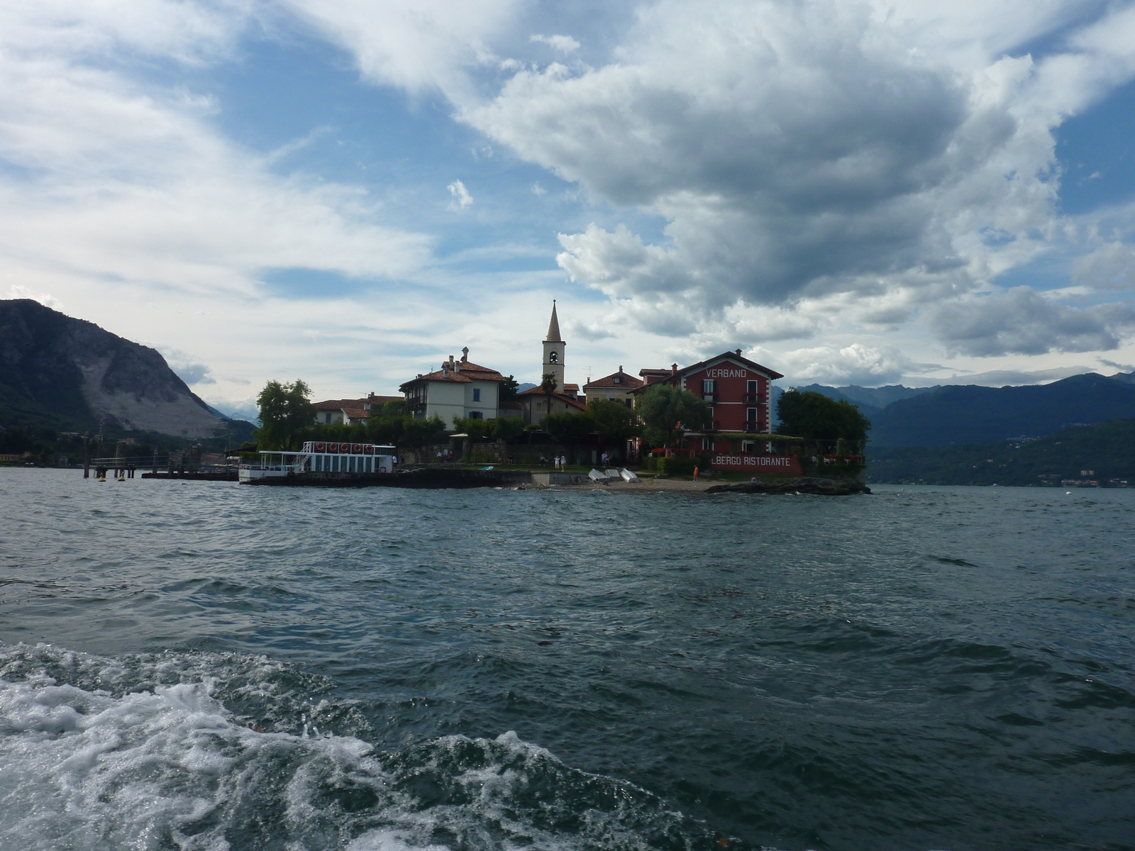 รูปถ่าย อิตาลี(Italy) เกาะอีโซลาเปสกาโตรี(Isola Pescatori) 2009-06 26
