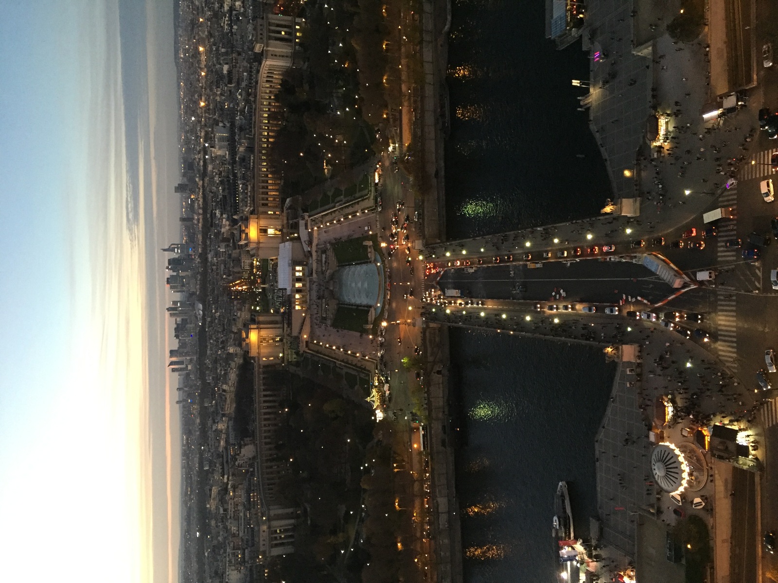 รูปถ่าย ฝรั่งเศส(France) ปารีส(Paris) หอไอเฟล(Eiffel tower) 2015-11 44