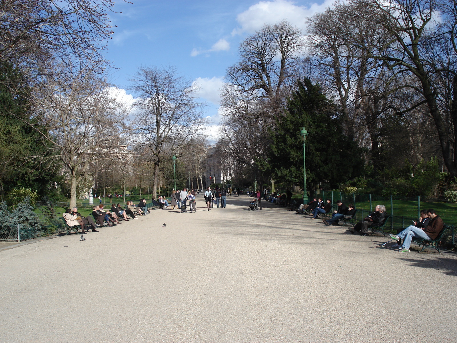 รูปถ่าย ฝรั่งเศส(France) ปารีส(Paris) สวนมงโซ(Monceau Garden) 2006-03 36