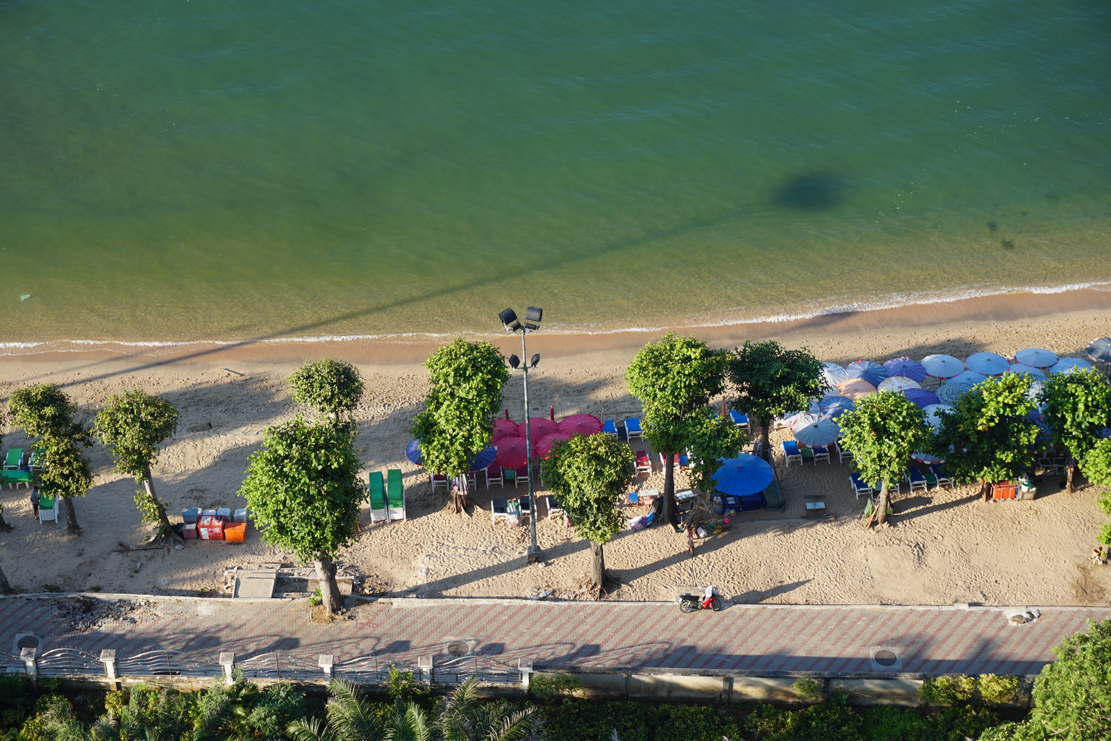 รูปถ่าย ไทย(Thailand) พัทยา(Pattaya) เขาพระตำหนัก(Phra Tamnak) 2016-12 5