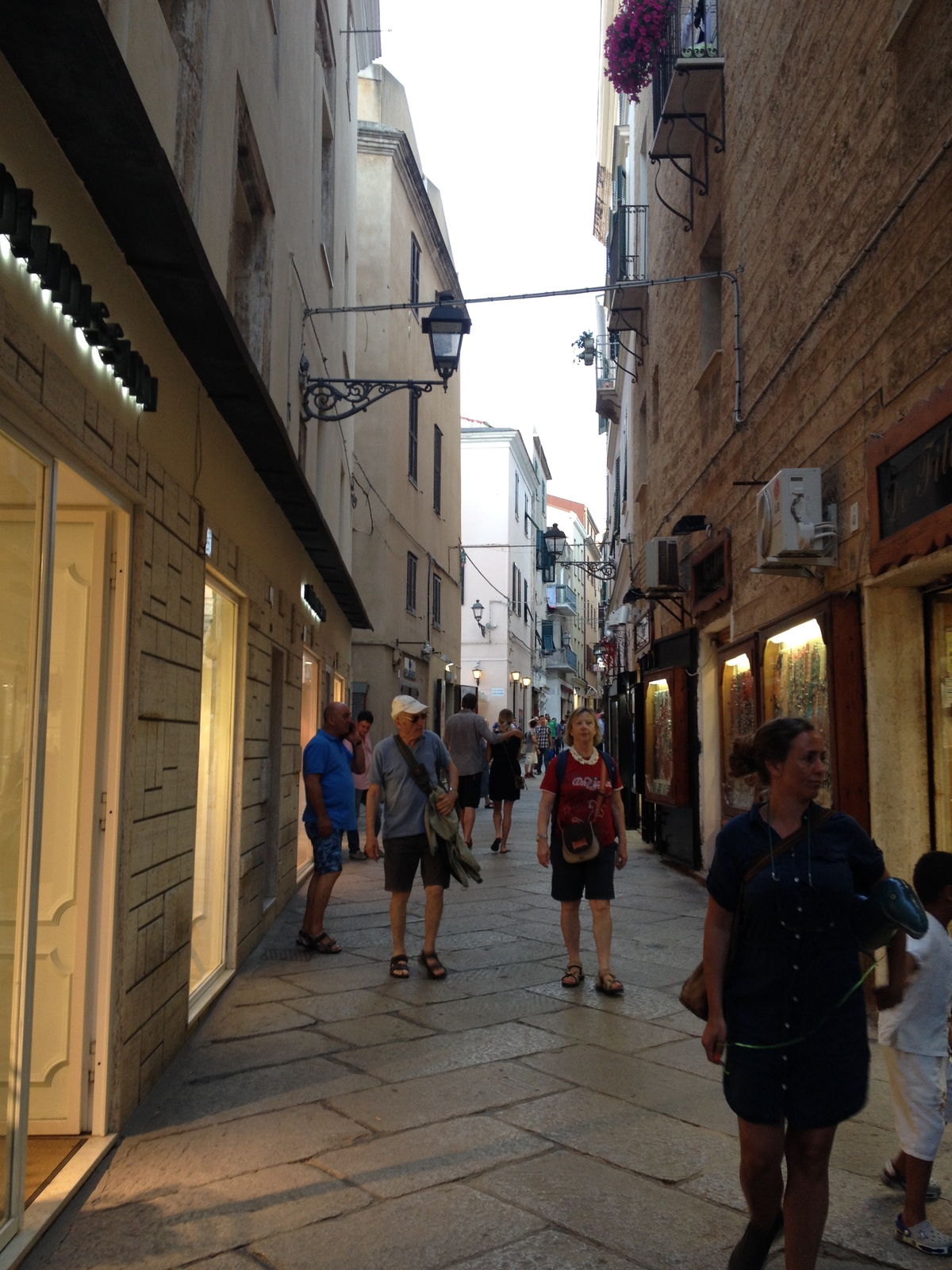 รูปถ่าย อิตาลี(Italy) ซาร์ดิเนีย(Sardinia) อัลเกโร(Alghero) 2015-06 128