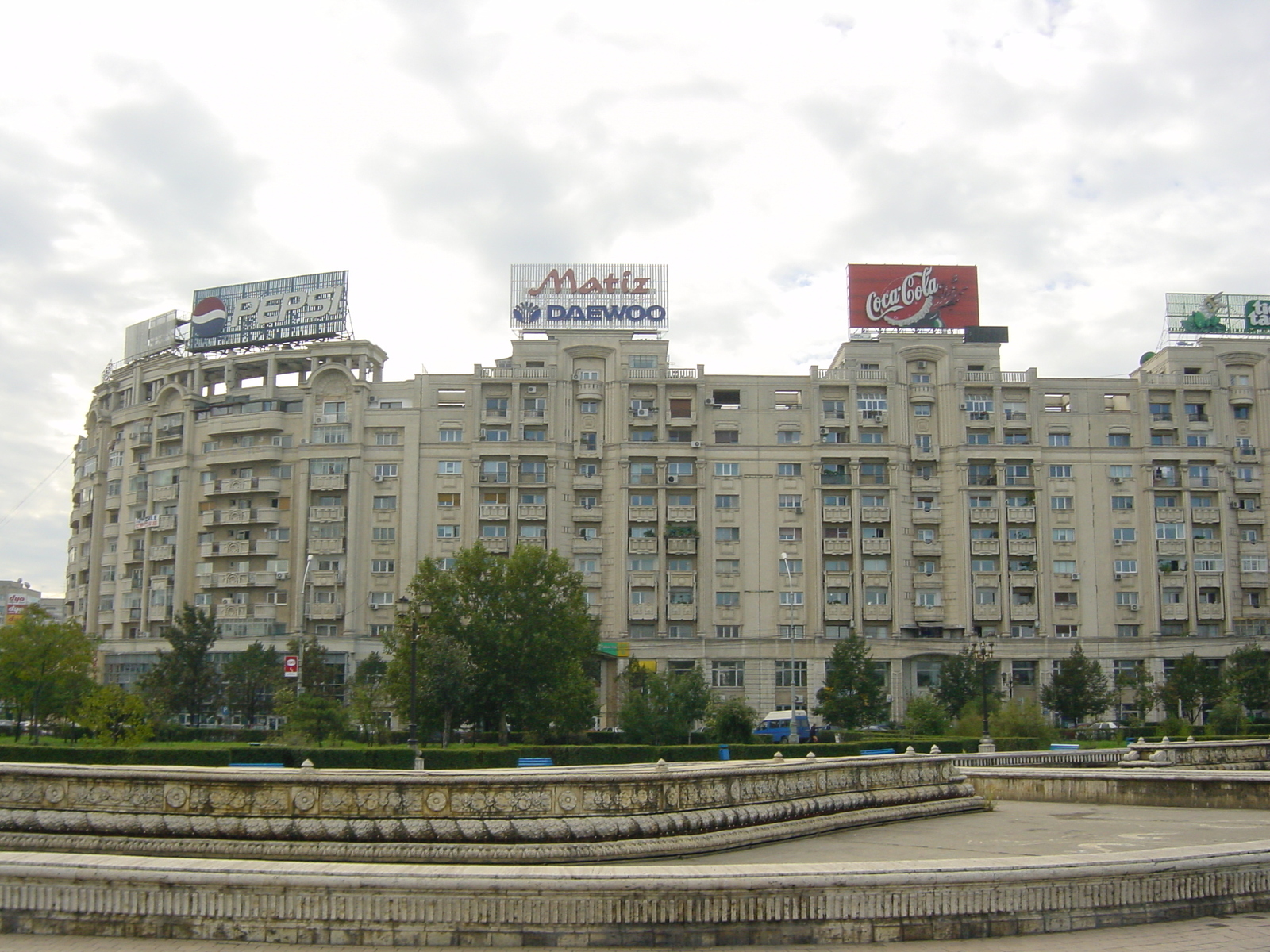 รูปถ่าย โรมาเนีย(Romania) บูคาเรสต์(Bucharest) 2003-10 56