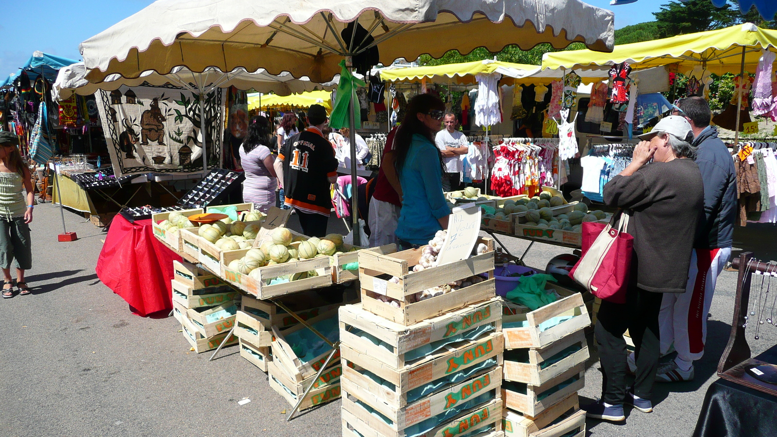 รูปถ่าย ฝรั่งเศส(France) เพรฟาย(Prefailles) ตลาดเปรฟาย(Market in Prefailles) 2007-07 21