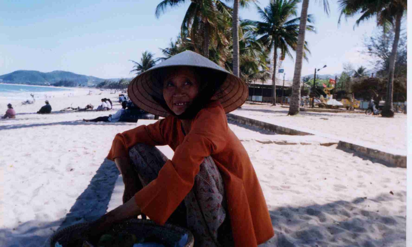 รูปถ่าย เวียดนาม(Vietnam) นาชัง(Nha Trang) 1995-12 18