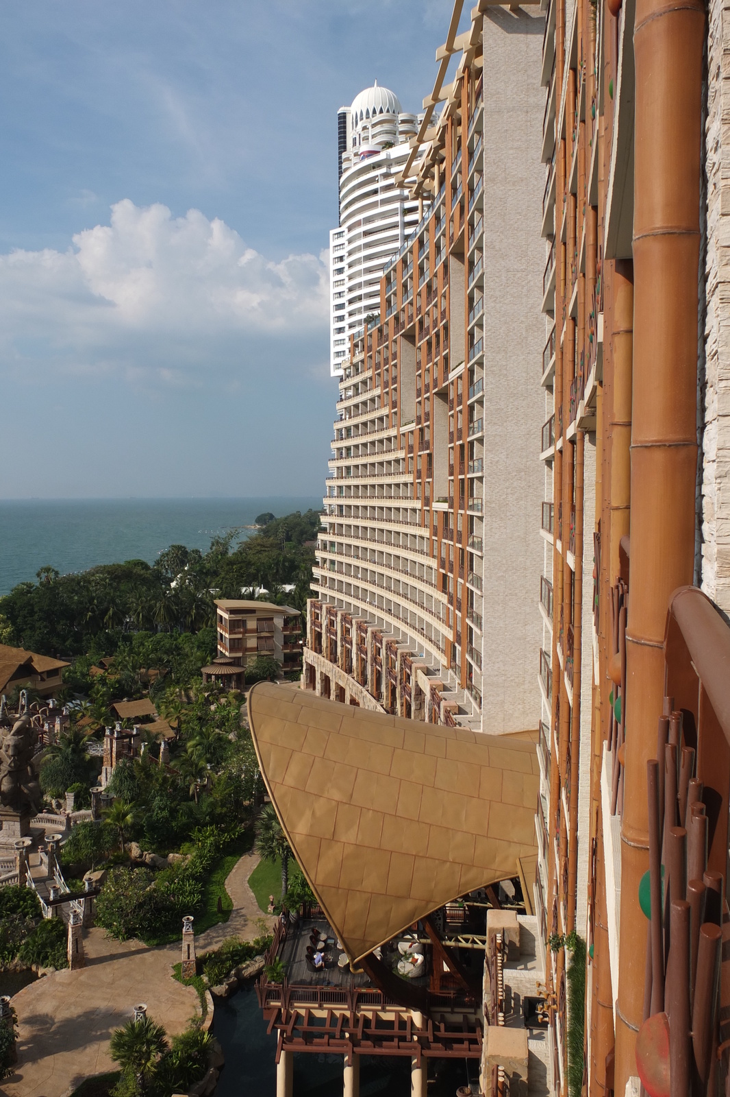 รูปถ่าย ไทย(Thailand) พัทยา(Pattaya) โรงแรมเซ็นทารา(Centara Hotel) 2012-12 10