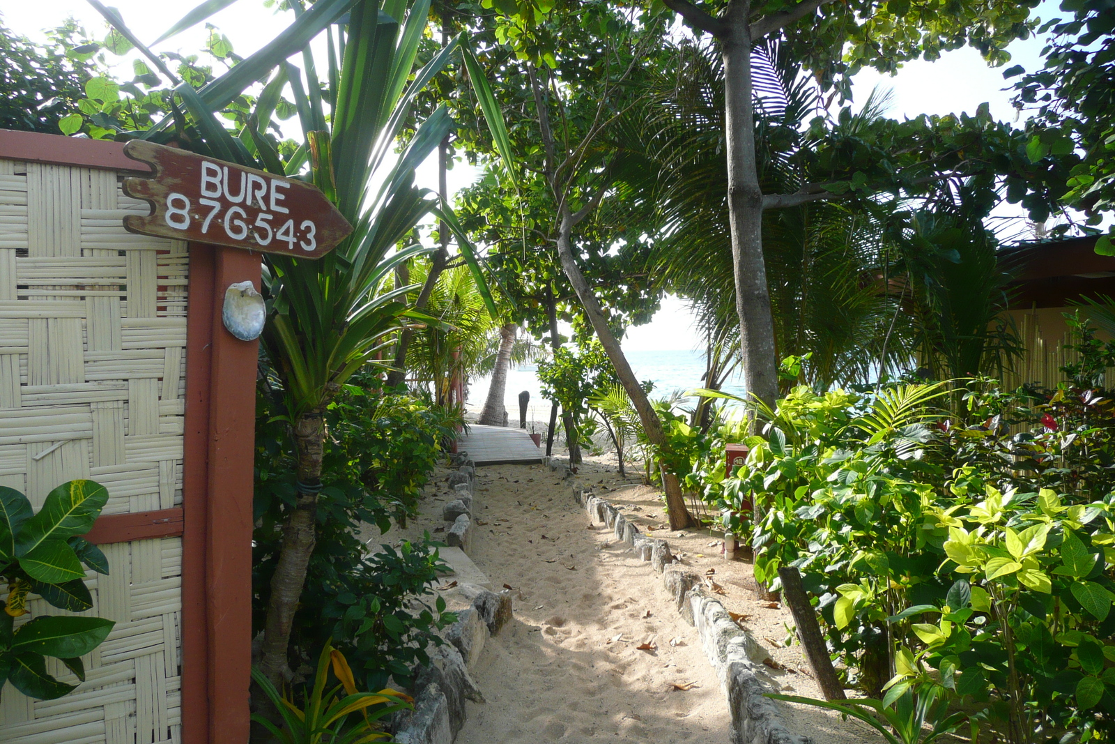 รูปถ่าย ฟิจิ(Fiji) เกาะบีชโคมเบอร์(Beachcomber Island) 2010-05 37