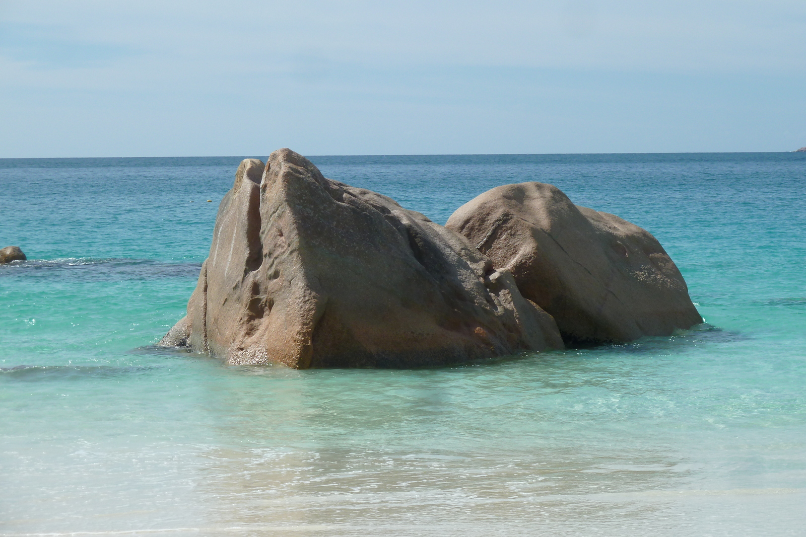 รูปถ่าย เซเชลส์(Seychelles) อ่าวอ็องส์ลาซิโอ(Anse Lazio) 2011-10 2
