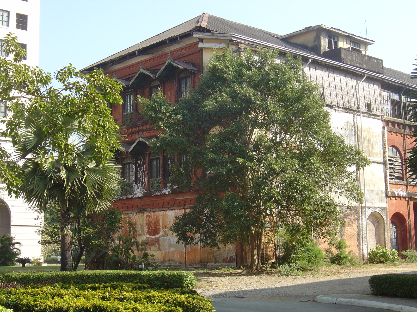 รูปถ่าย พม่า(Myanmar) ย่างกุ้ง(Yangon) 2005-01 262