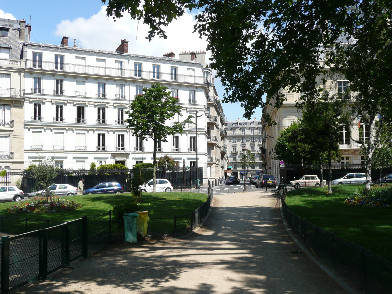 รูปถ่าย ฝรั่งเศส(France) ปารีส(Paris) ถนนฟอช(Avenue Foch) 2007-06 207