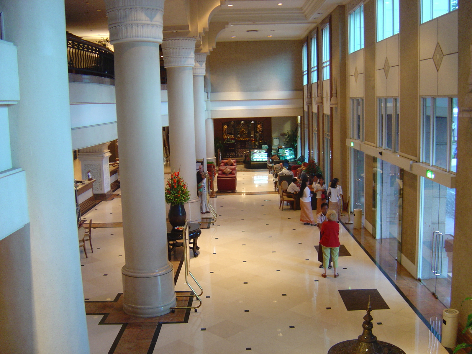 รูปถ่าย พม่า(Myanmar) ย่างกุ้ง(Yangon) โรงแรมพาร์กรอยัล(Park Royal Hotel) 2005-01 9