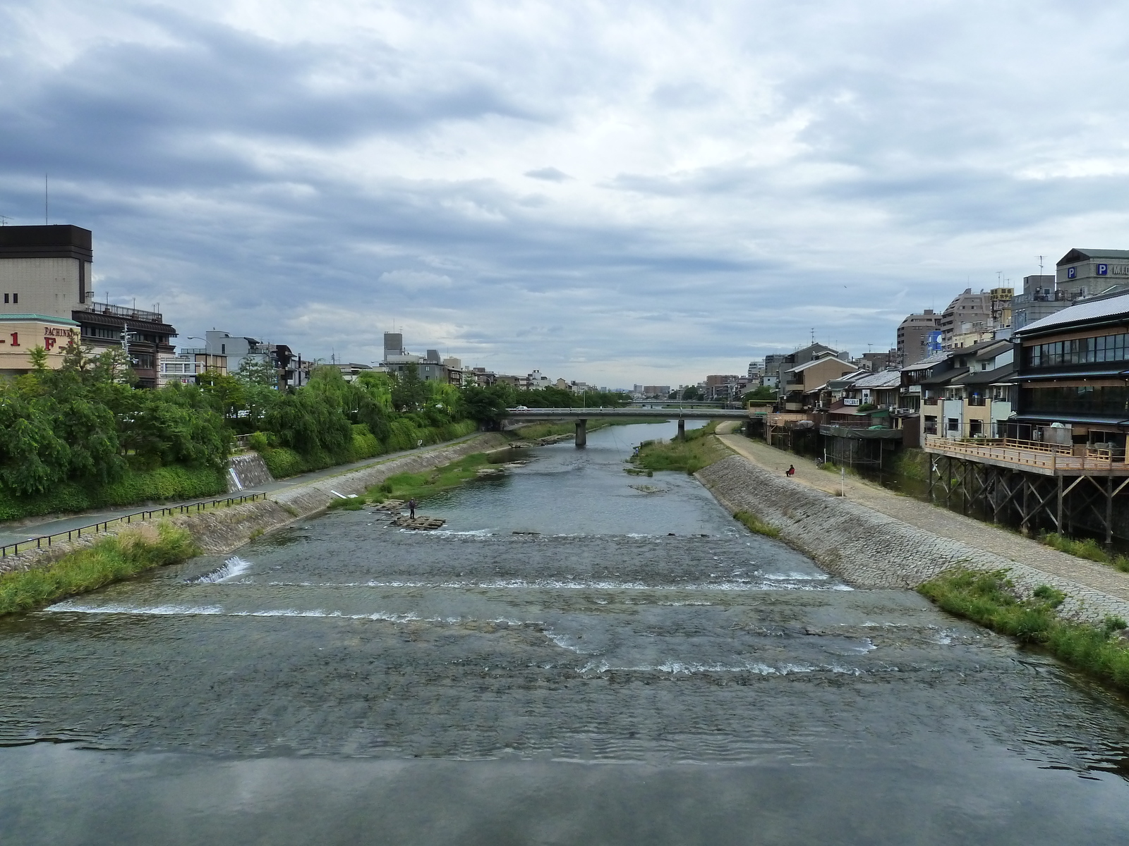 รูปถ่าย ญี่ปุ่น(Japan) เกียวโต(Kyoto) แม่น้ำคาโมะ(Kamo River) 2010-06 39