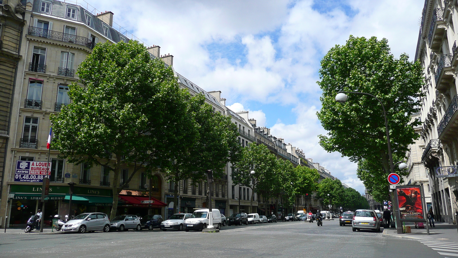 รูปถ่าย ฝรั่งเศส(France) ปารีส(Paris) บูเลอวาร์ด  มาเลแอร์บ(Boulevard Malesherbes) 2007-05 110