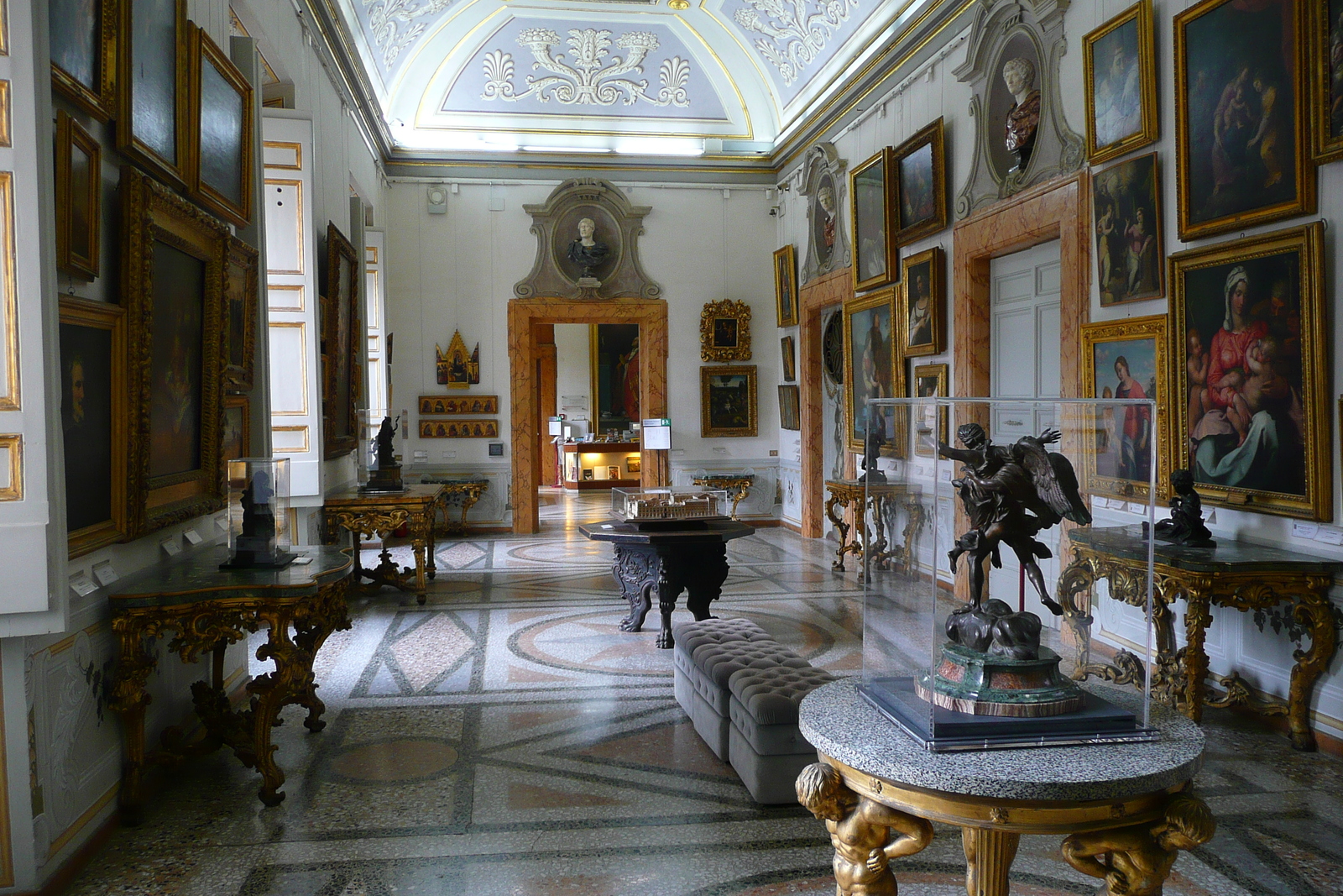 รูปถ่าย อิตาลี(Italy) โรม(Rome) วังกอร์ซีนี(Palazzo Corsini) 2007-11 30