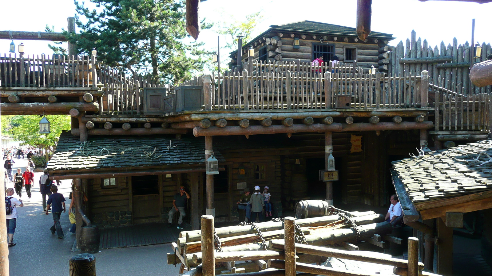 รูปถ่าย ฝรั่งเศส(France) ดิสนีย์แลนด์ปารีส(Disneyland Paris) ตำนานแห่งแดนตะวันตก(Legends of the wild west) 2007-07 10
