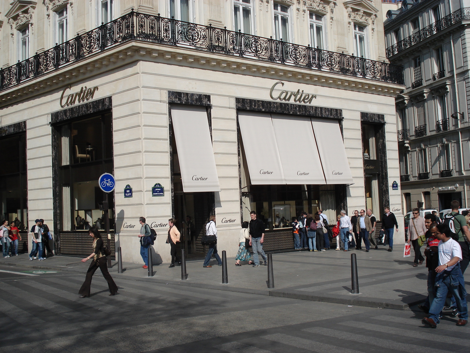 รูปถ่าย ฝรั่งเศส(France) ปารีส(Paris) ช็องเซลีเซ(Champs Elysees) 2006-04 26