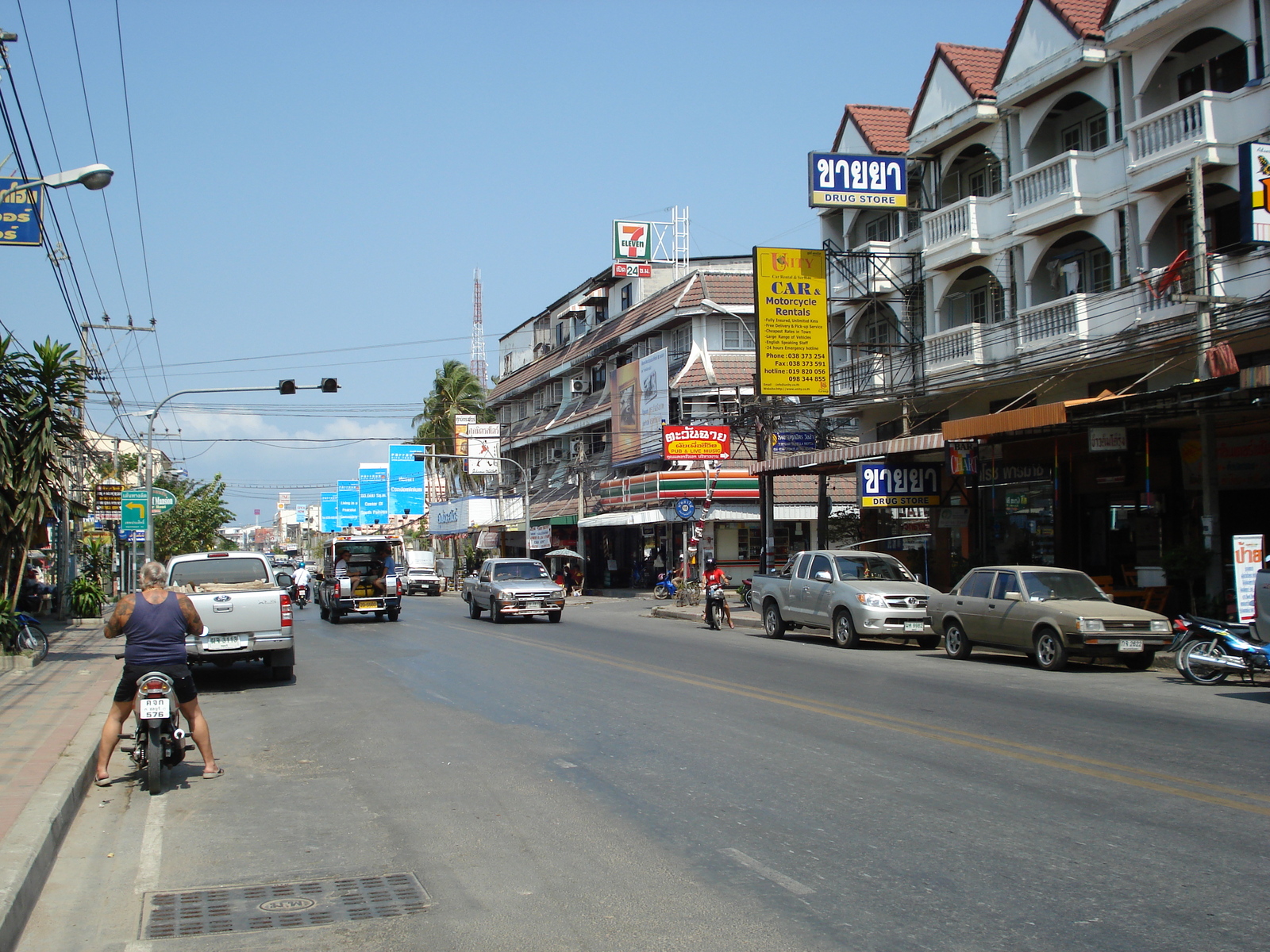 รูปถ่าย ไทย(Thailand) พัทยา(Pattaya) ถนนพัทยาใต้(Pattaya Tai Road) 2007-03 35