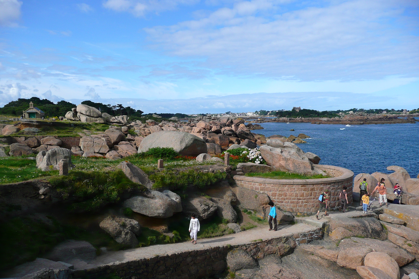 รูปถ่าย ฝรั่งเศส(France) แปร์รอส-กีแรก(Perros Guirec) หิน  แกรนิตชมพู (Cote de granite rose) 2007-08 23