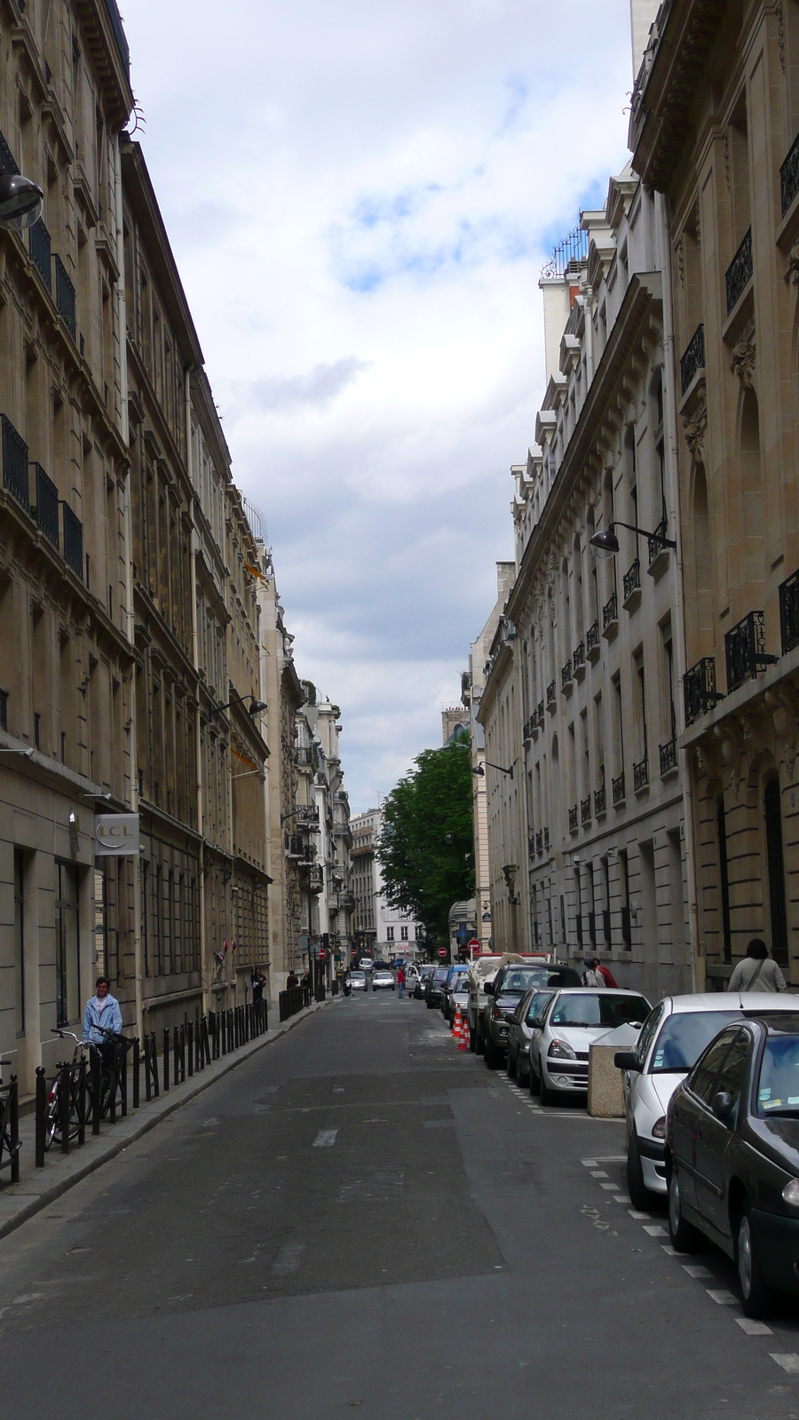 รูปถ่าย ฝรั่งเศส(France) ปารีส(Paris) บูเลอวาร์ด  มาเลแอร์บ(Boulevard Malesherbes) 2007-05 120
