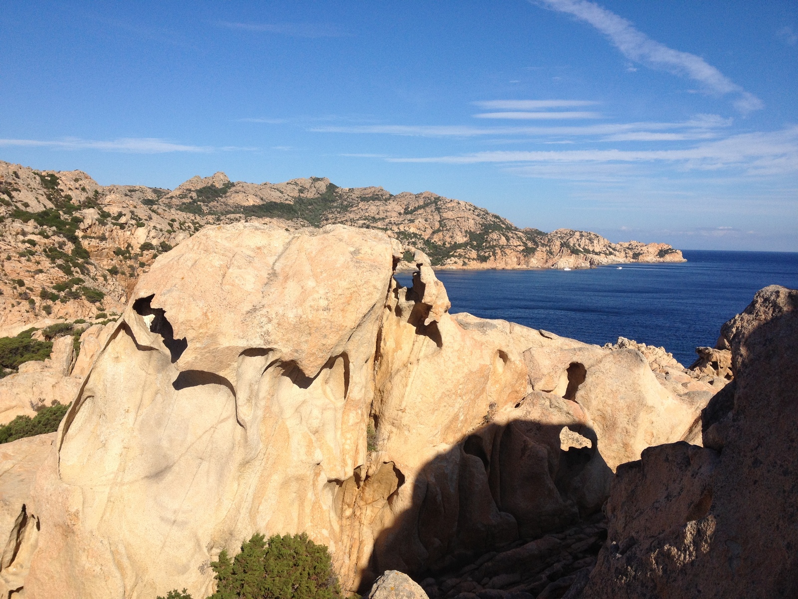 รูปถ่าย อิตาลี(Italy) อ่าวกาลาโกตีชโช(Cala Coticcio) 2012-09 21