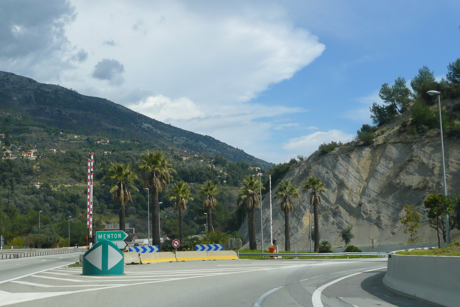 รูปถ่าย ฝรั่งเศส(France) เฟรนช์ริวิเอรา(French Riviera) ถนนจากนีซไปม็องตง(Nice to Menton road) 2008-03 81