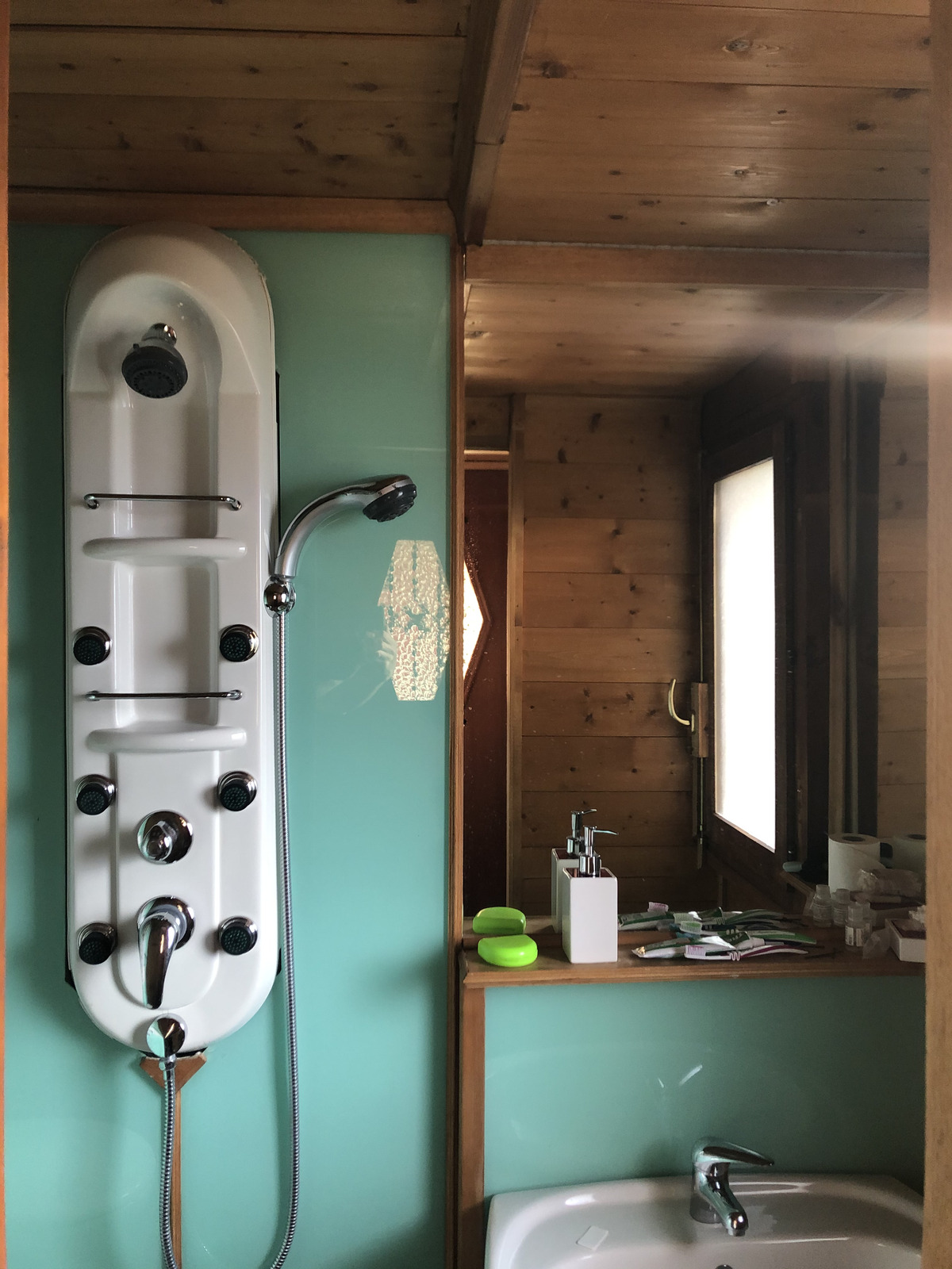 รูปถ่าย สวิสเซอร์แลนด์(Switzerland) ครองส์-มงตานา(Crans Montana) 2020-12 61