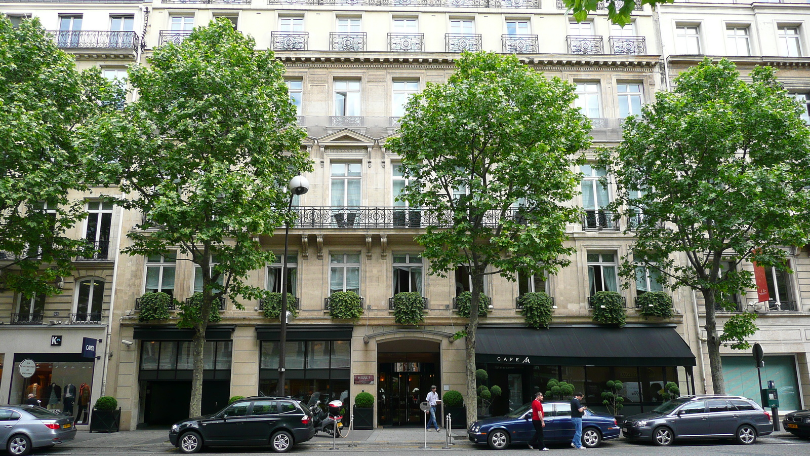 รูปถ่าย ฝรั่งเศส(France) ปารีส(Paris) บูเลอวาร์ด  มาเลแอร์บ(Boulevard Malesherbes) 2007-05 91
