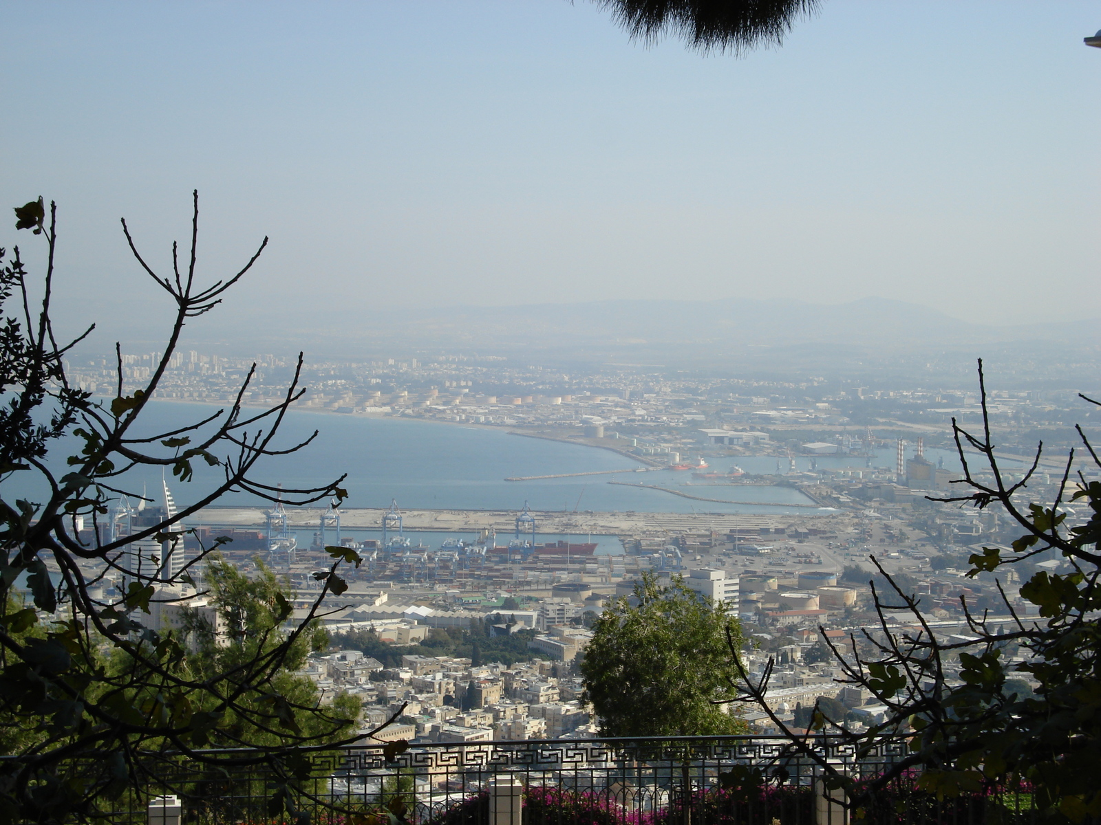 รูปถ่าย อิสราเอล(Israel) ไฮฟา(Haifa) โรงแรมแดนคาร์เมล(Dan Carmel Hotel) 2006-12 19
